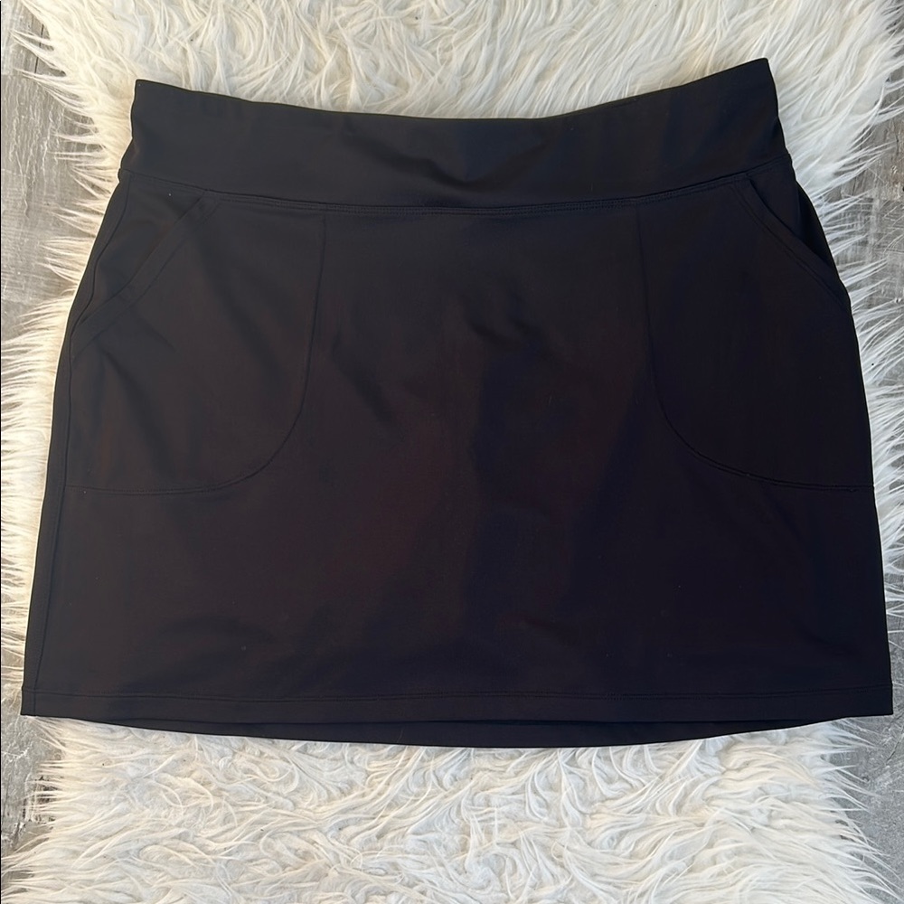 Maggie Lane Black Golf Skort Size XL